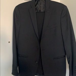 Men’s Suit